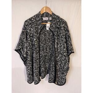 NWT Le Moda cape jacket